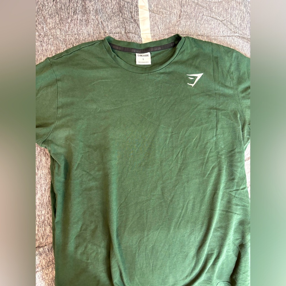 Gymshark Shirt